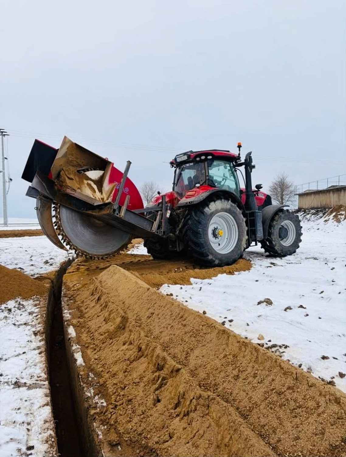 Bioenergie Fischerhöfe - Agri-PV-Erschließung- Agri-PV-Erschließung bei gefrorenem Boden und engem Zeitfenster